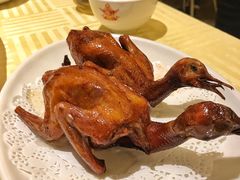 招牌烤乳鸽-石岐佬中山菜馆(张溪店)