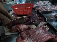 -标记美食新鲜猪杂(兴南大道店)