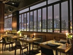 靠窗位-AZUL by FUEL蓝色·法式酒馆(琶醍店)