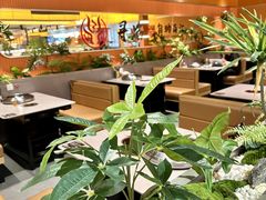 -黑金·寻焰自助百汇·烤肉·火锅(中街店)