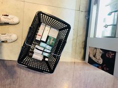 -日上免税店(三径路t3店)