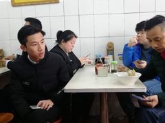 大堂-小胖子馄饨店(洪兴路店)