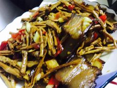 -喜洲吧·江畔老船厂·庭院餐厅(喜临院店)