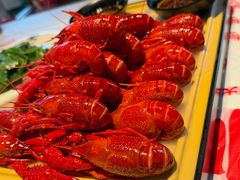 -肥肥虾庄·金牌油焖大虾(汉街SKP店)