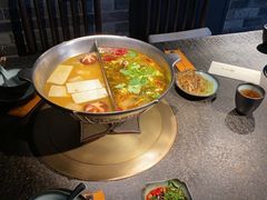 -湊湊火锅·茶憩(新中关购物中心店)