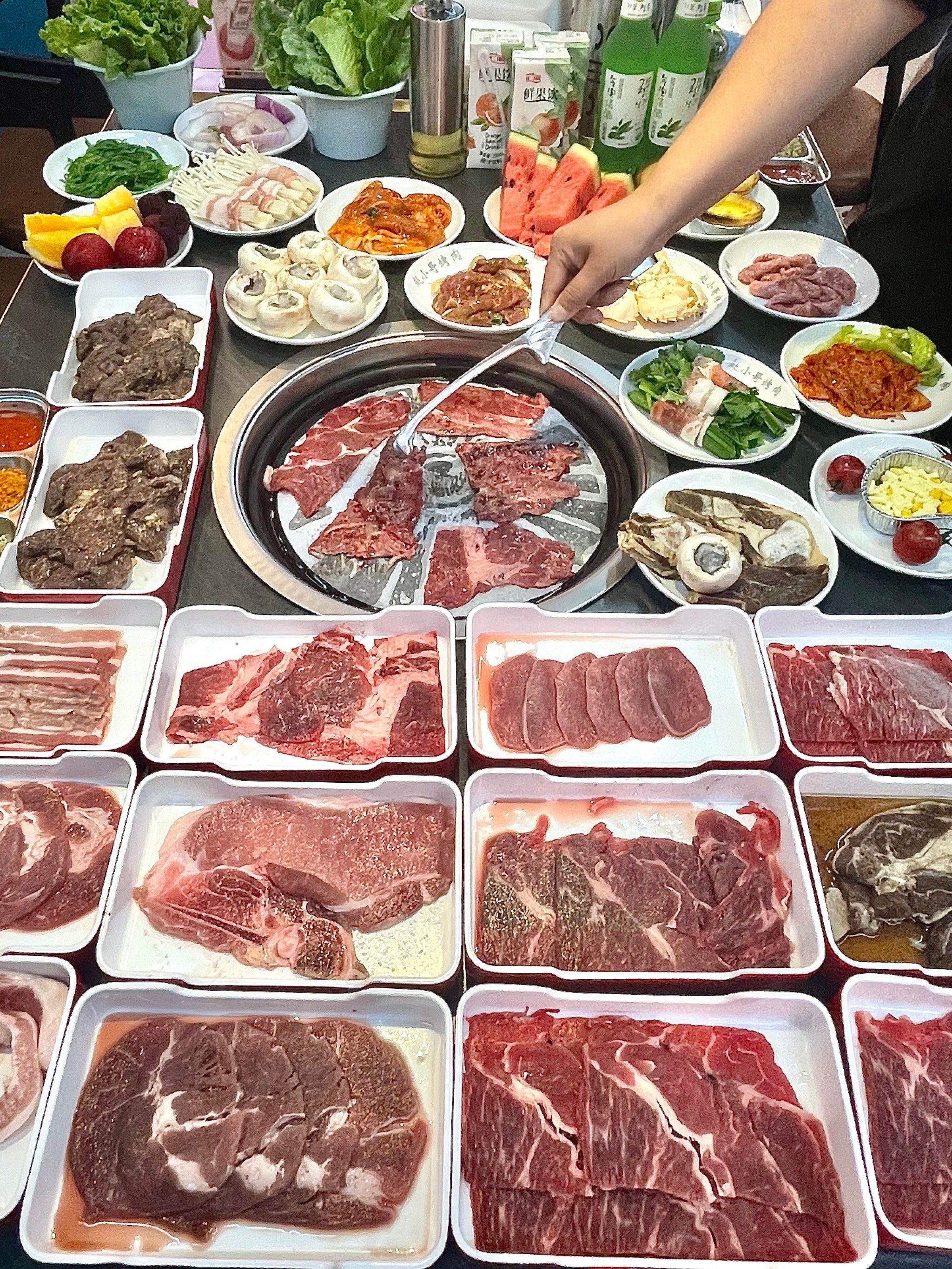 58的烤肉自助00!牛肉吃到爽!