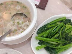 -鹏城人家海鲜酒家·23年老字号(较场尾店)