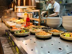 自助取餐区-星仔记烧腊饭店(五山店)