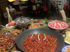 -萍姐火锅·公路夜市(武汉首店)