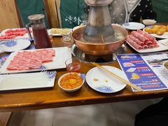 -楼外楼大刀肉传统火锅居(博学路店)