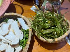 -民食香·腊排骨野生菌美食(木府店)