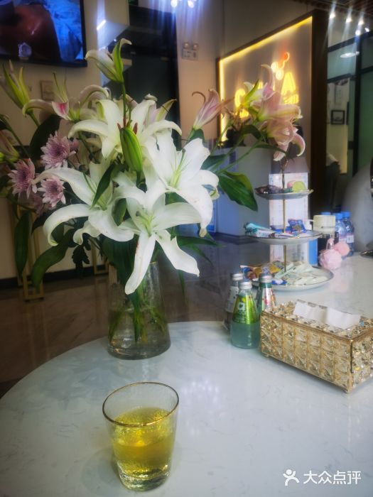 海菲秀·飞顿牛奶光·LDM官方授权中心美轮美浣瓷感美肌(朗琴国际店)图片