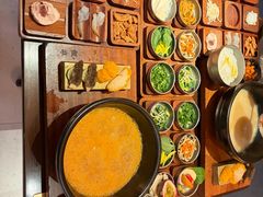 -银米·云南传统过桥米线(双廊黑金冠店)