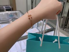 -Tiffany & Co.蒂芙尼
(杭州大厦店)