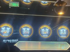 -胖哥俩肉蟹煲(杭州大厦中央广场店)