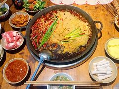 鸡尖-四小区火锅·巷子里的重庆火锅(花照壁店)