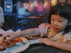 -SISTERS BAR RESTAURANT川意酒馆(嘉善老市H楼店)