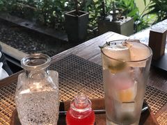-喜洲吧·江畔老船厂·庭院餐厅(喜临院店)