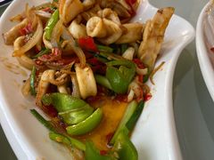 -覃记海鲜美食餐厅