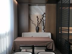 -荣里烤鸭