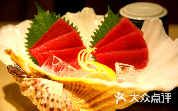 顶级吞拿鱼刺身