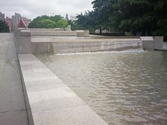 -上海市龙华烈士陵园