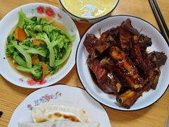 -天鹅到家·保姆月嫂育儿嫂(总店)
