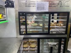 面包甜点陈列柜-龍歌自助小火锅(城阳万象汇店)