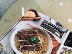 -七爷清汤腩·港式茶餐厅(世博店)