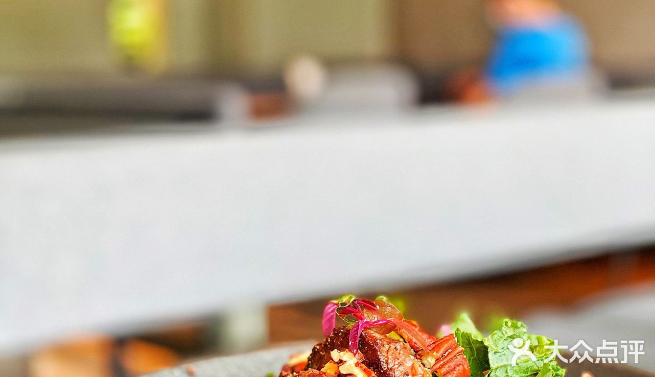 曾叫兽探店｜隐藏在悠方二楼的大型Bistro
