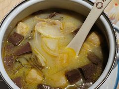 鸭血粉丝汤-小杨生煎(黄河路美食休闲街店)