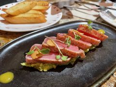 金枪鱼牛油果-BROWNSTONE布朗石西班牙餐厅(富城店)