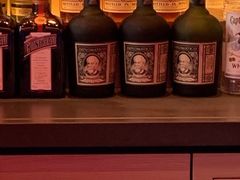 零售区-星巴克臻选(上海合生汇1F店)