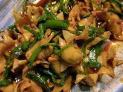 -香巴拉云南餐厅(华莱坞店)