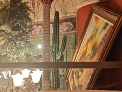 -玛格萝妮比萨屋(陆家浜路店)