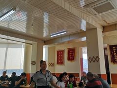 大堂-十二忠手拉面(中华路店)