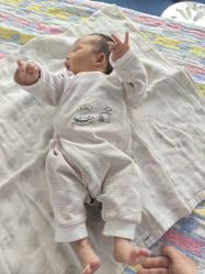 -菁幼月子会所(儿童医院店)