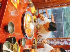 -谭鸭血老火锅(远大购物广场店)