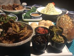 -95号酱骨·一块豆腐(展春园西路店)