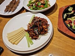 -伊喜饺子·烤鸭(五道口学院路店)