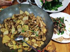 -老唐三下锅 ·张家界地标美食(溪布街店)