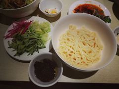 -黑八私房老北京炸酱面