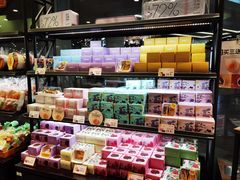 零售区-仟吉(荟聚中心店)