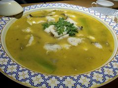 -嫩芽 ·地道重庆菜(十八梯露台夜景店)