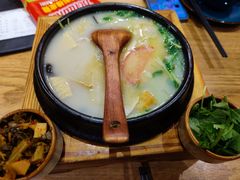 -麦麦山云南菜(复地活力城店)