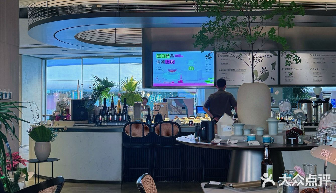 🥂 浪漫法餐，沿江边嘅小确幸