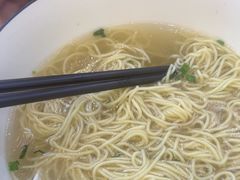 -百年老字号·观振兴蟹黄面·三虾面·苏式面(观前街富仁坊巷店)