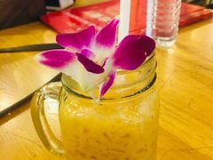 -J Daeng Seafood