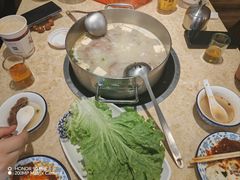 -英子补身汤(海兰路店)
