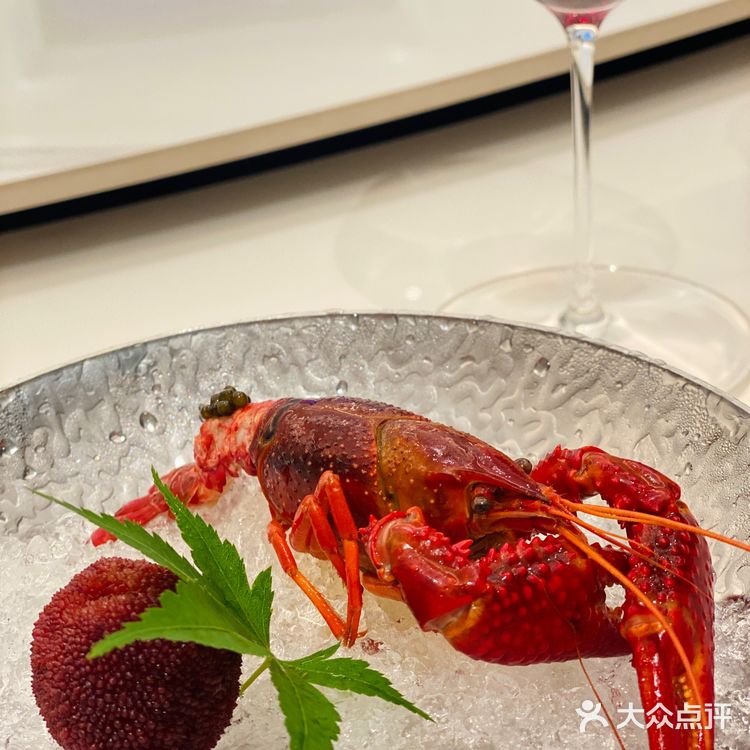 上海探店｜久违的堂食和姐妹聚餐吃成胖子都ok